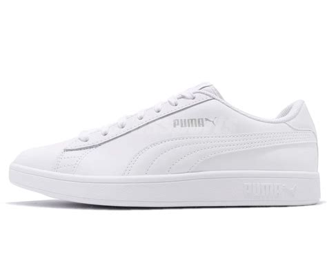 puma white sneakers under 2500.